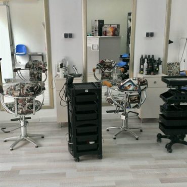 salon-saloane-cris-estetique-ceahlăul-sector6-bucuresti-coafor-frumusete-infrumusetare-beauty salon-saloane-cris-estetique-ceahlăul-sector6-bucuresti-coafor-frumusete-infrumusetare-beauty