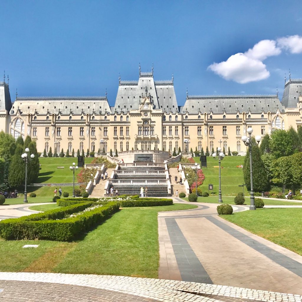 Iașiul este cel mai frumos oraș al României